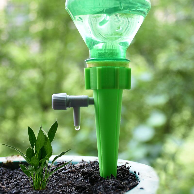 Self Watering Insert - Sistema de riego por goteo automático